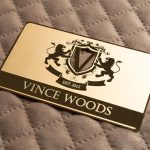 کارت ویزیت فلزی طلایی